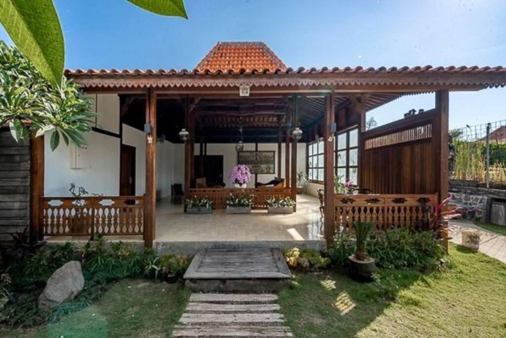 Damai Hotel Canggu  Exterior photo